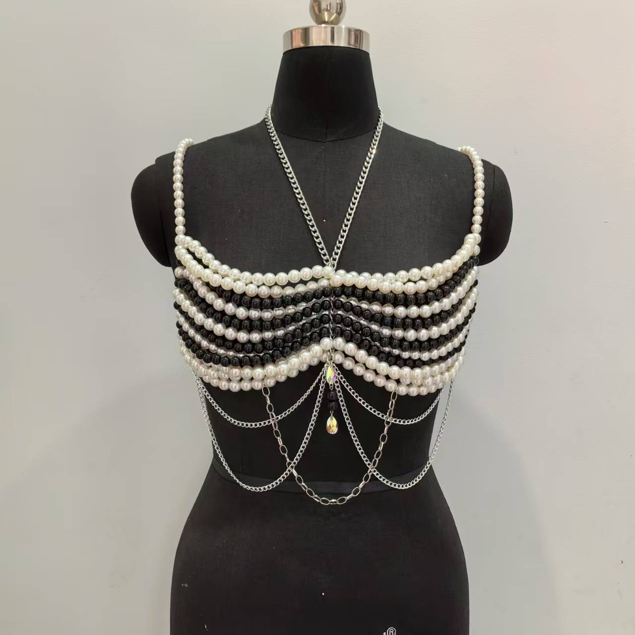 Body Jewelry Vest - Schwarz Weiß Gewebte Kunststoff Perlen Camis